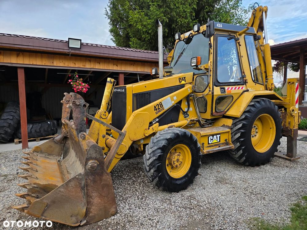 Caterpillar CAT 428B - 3