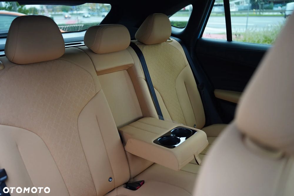 MG HS 1.5 T-GDI Excite DCT - 32