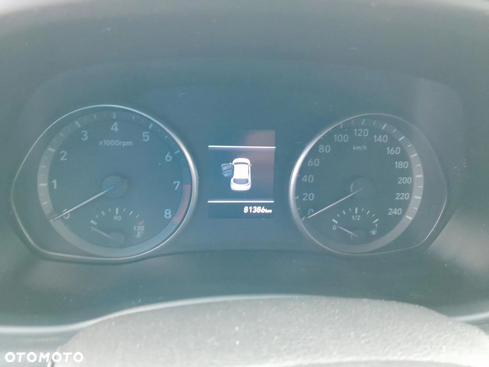 Hyundai i30 1.5 DPI Comfort - 14