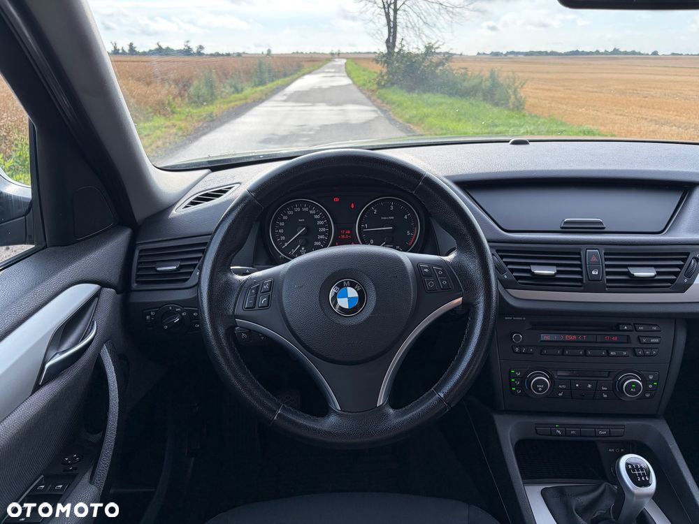 BMW X1 sDrive18d - 10