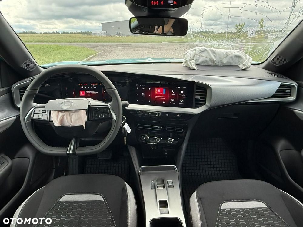 Opel Mokka 1.2 T Edition S&S - 25