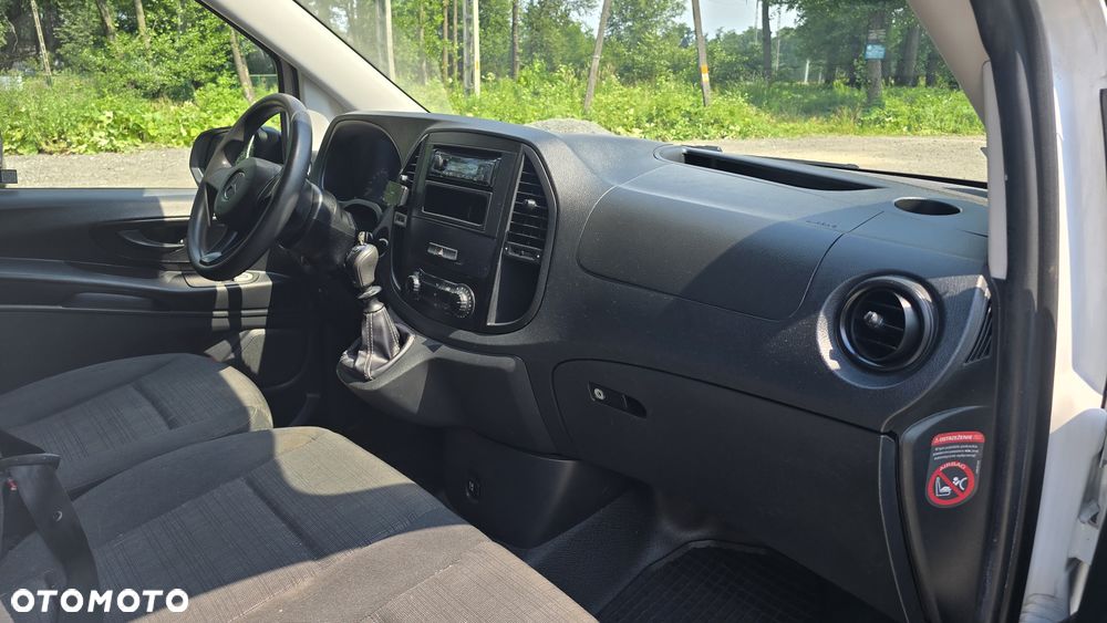 Mercedes-Benz vito 111 - 8