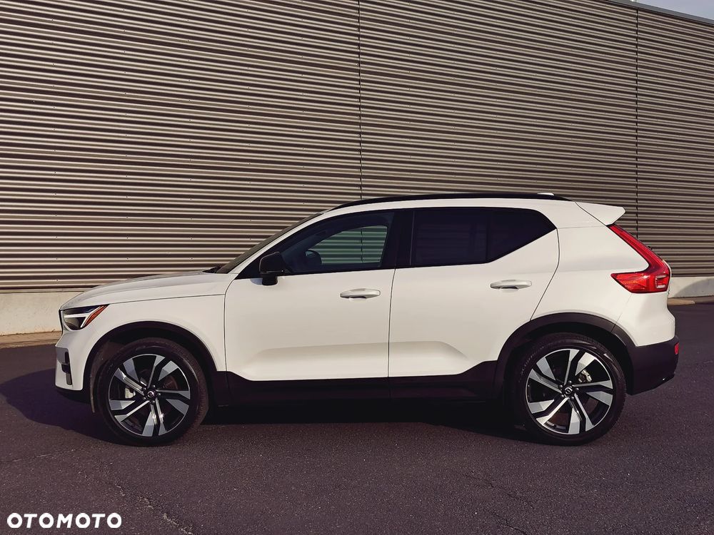 Volvo XC 40 B5 B AWD Ultimate Dark - 9