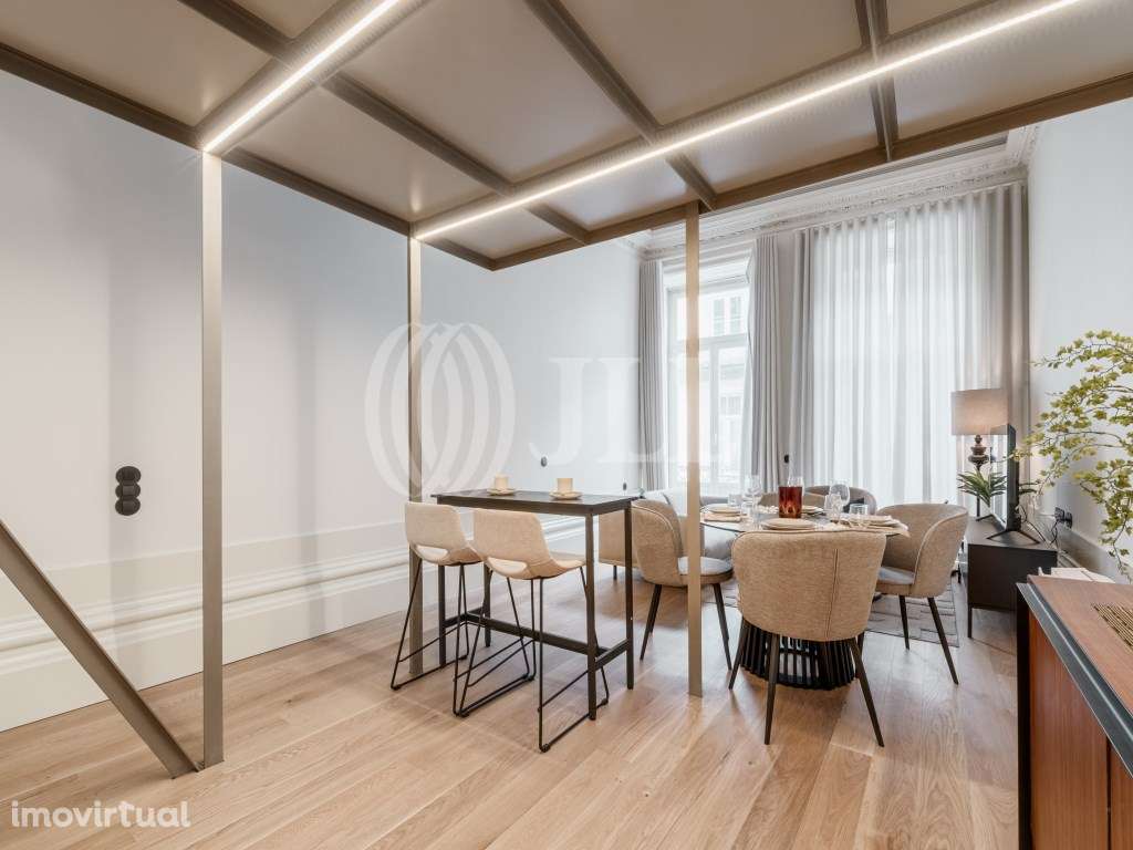 Apartamento T0 com varanda, no centro do Porto - Grande imagem: 5/20