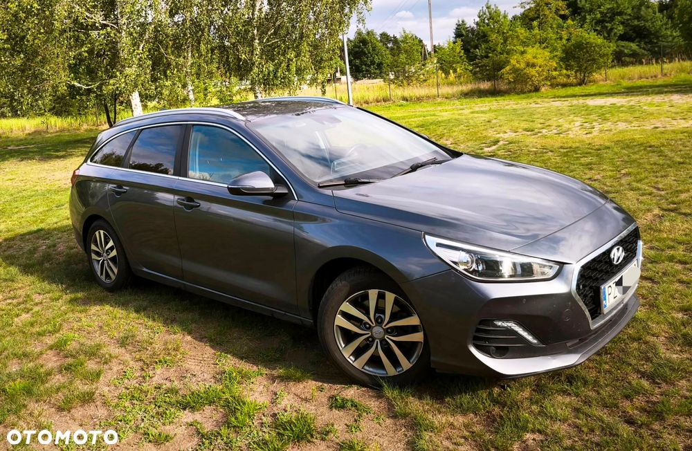 Hyundai i30 1.4 T-GDI Family+ - 5