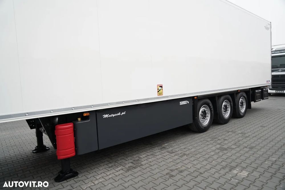 Schmitz Cargobull / REFRIGERAT / UNITATE SCHMITZ TKM / 2x AXE DE RIDICARE / COȘ PENTRU PALEȚI / 2023 / - 10