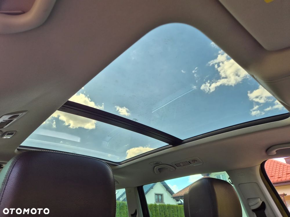 Volkswagen Sharan 2.0 TDI BlueMotion Technology Highline - 36