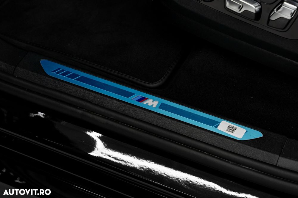 BMW X5 xDrive50e - 32