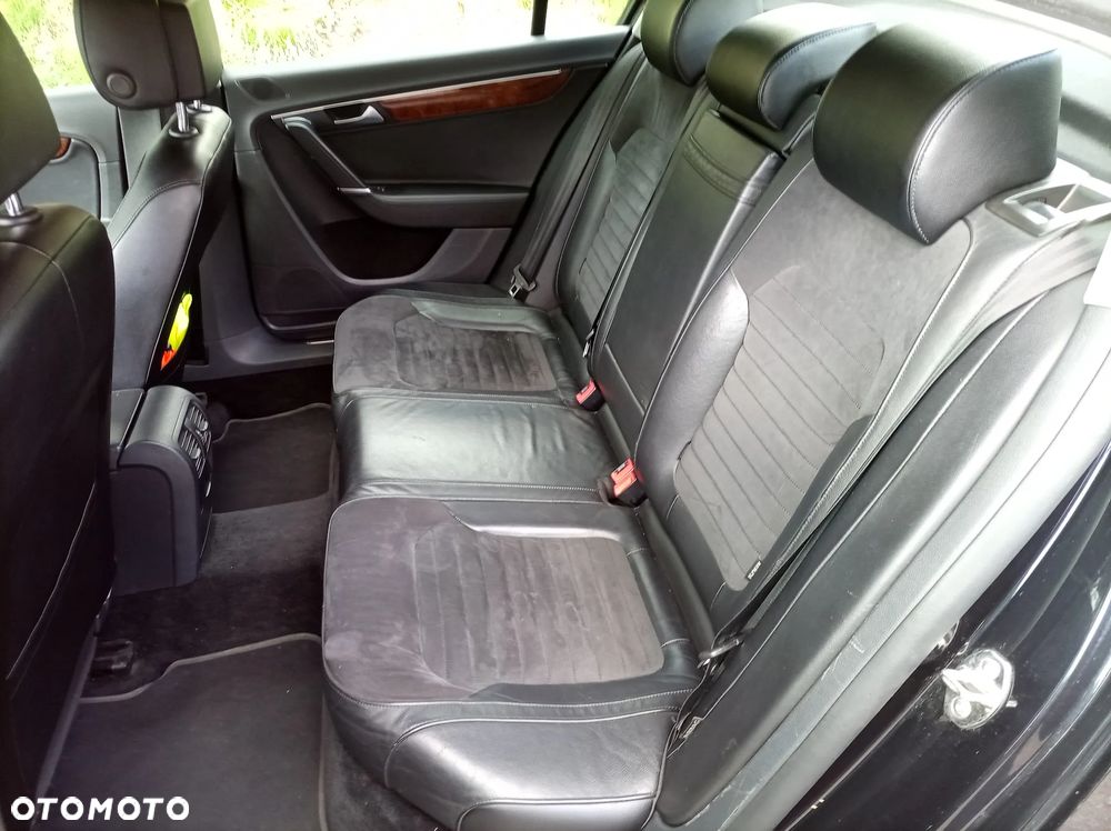 Volkswagen Passat 3.6 V6 4Mot Highline DSG - 7