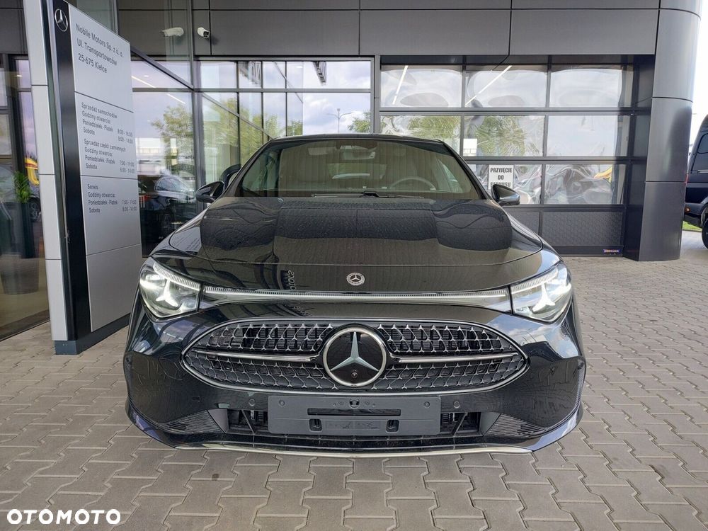 Mercedes-Benz CLA - 2