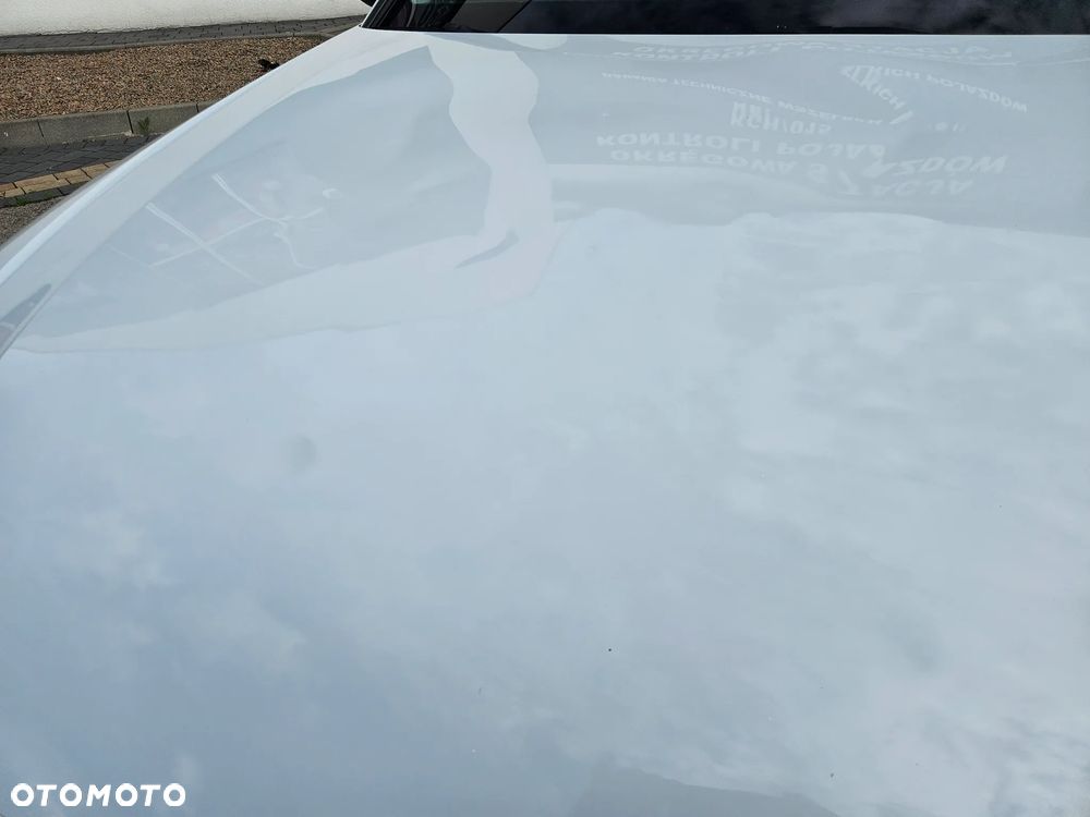 Audi A4 Avant 2.0 TDI S tronic - 9