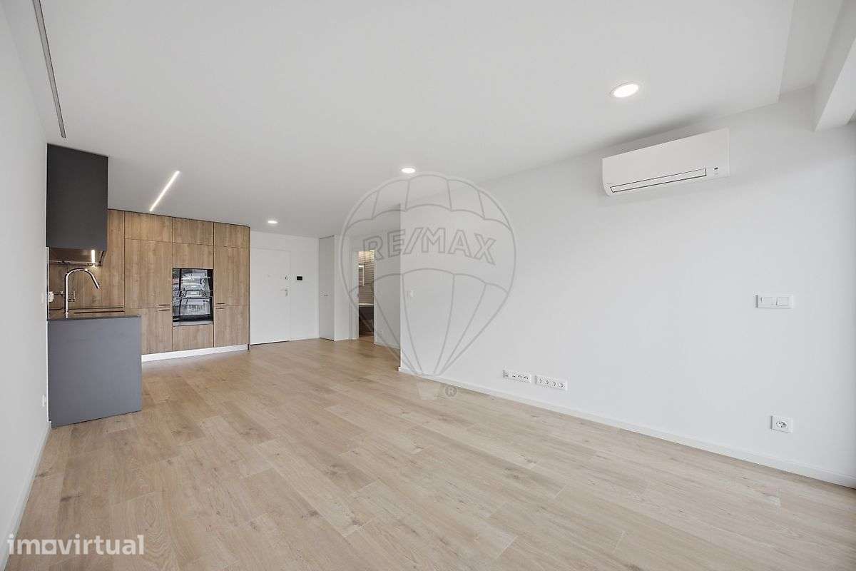 Apartamento T1 para venda - Grande imagem: 2/18
