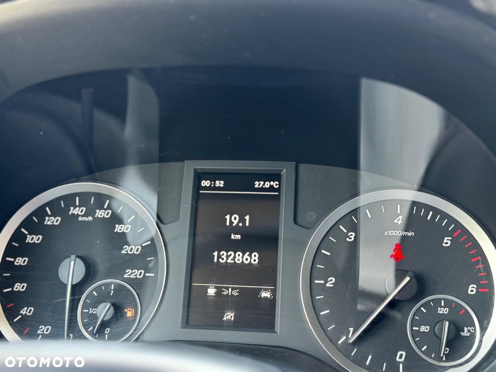 Mercedes-Benz Vito - 22