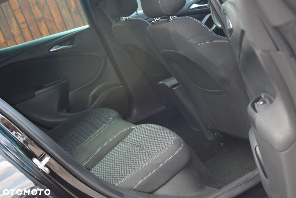 Opel Astra 1.0 Turbo Start/Stop Dynamic - 26