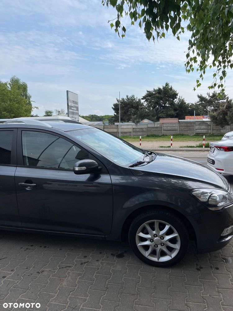 Kia Ceed 1.6 Crdi M - 5