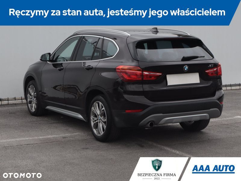 BMW X1 - 6