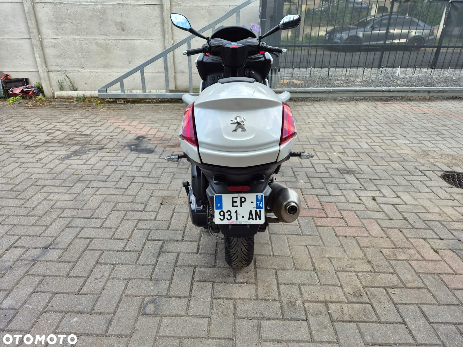 Peugeot Metropolis - 5