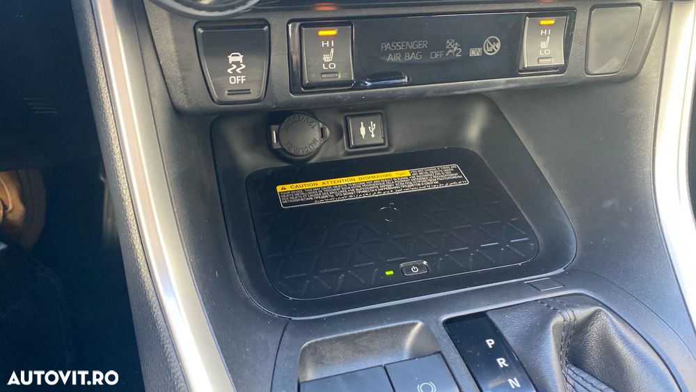 Toyota RAV4 2.5 VVT-iE 4x4 Luxury - 16