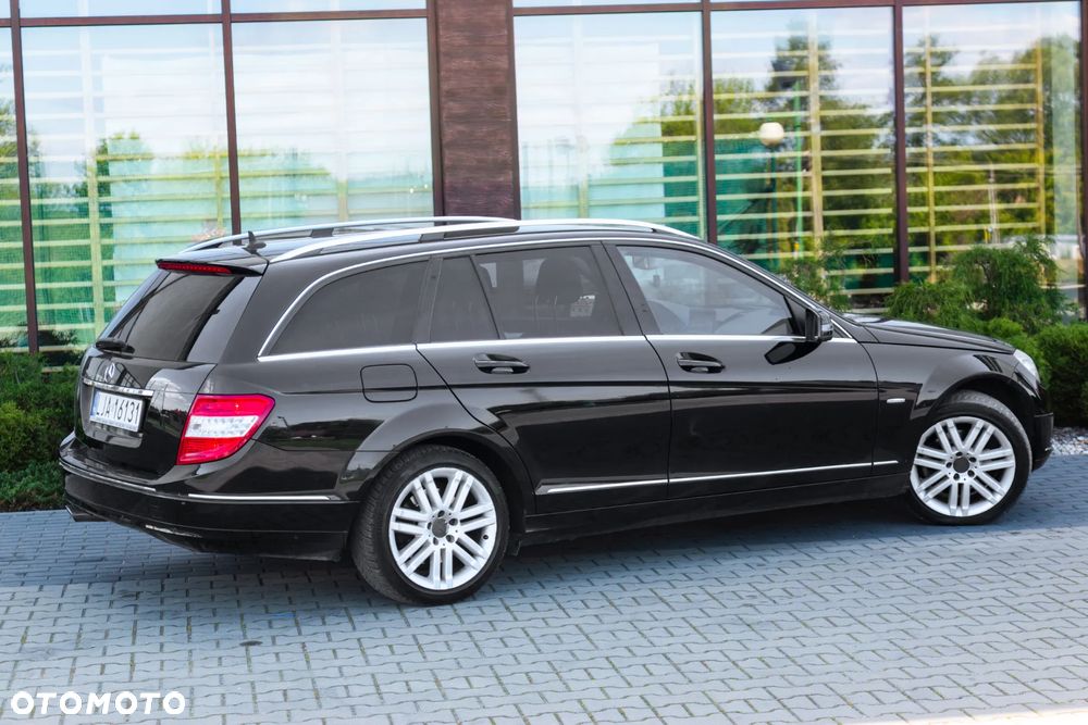 Mercedes-Benz Klasa C 250 CDI BlueEff Avantgarde 4-Matic - 10