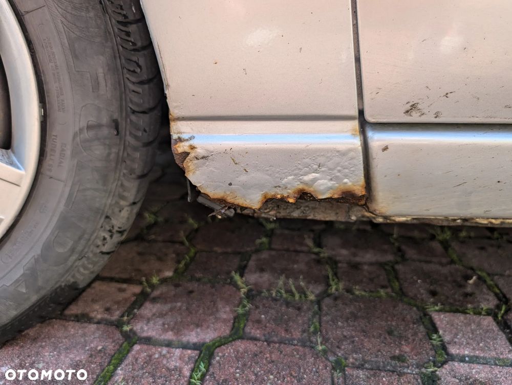 Ford Focus 1.8 Di Ambiente - 21
