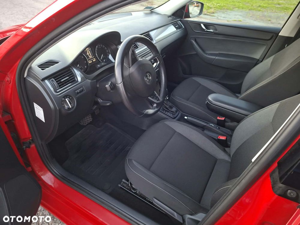 Skoda RAPID Spb 1.4 TSI Ambition DSG - 7