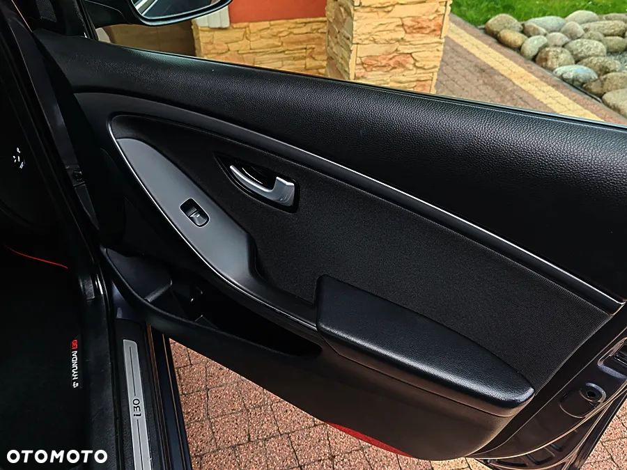 Hyundai i30 blue 1.6 GDI Passion - 31