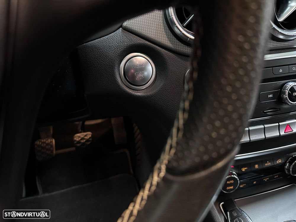 Mercedes-Benz CLA 180 d Shooting Brake Urban - 9