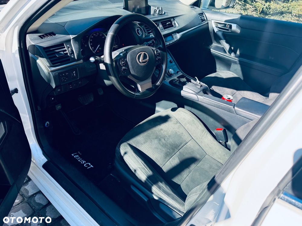 Lexus CT 200h Comfort - 6