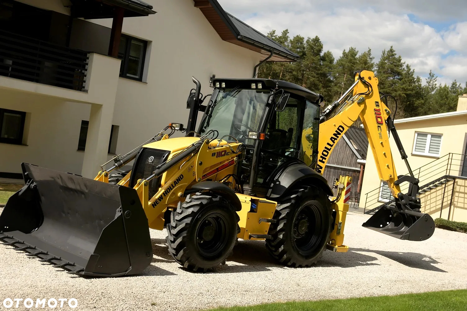New Holland KOPARKO-ŁADOWARKA * NEW HOLLAND B110C TC * ZNAKOMITY STAN! - 11