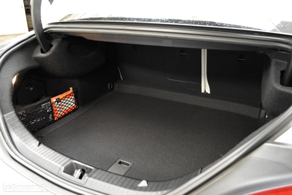 Mercedes-Benz CLA 200 CDI Urban - 30