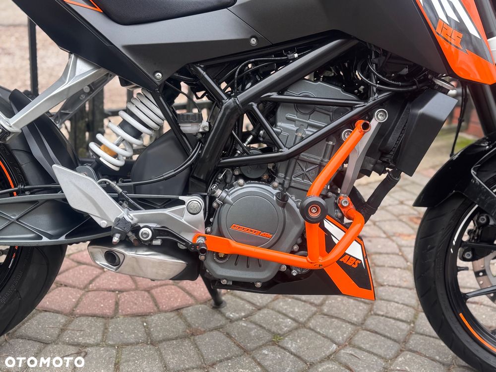 KTM Duke - 13