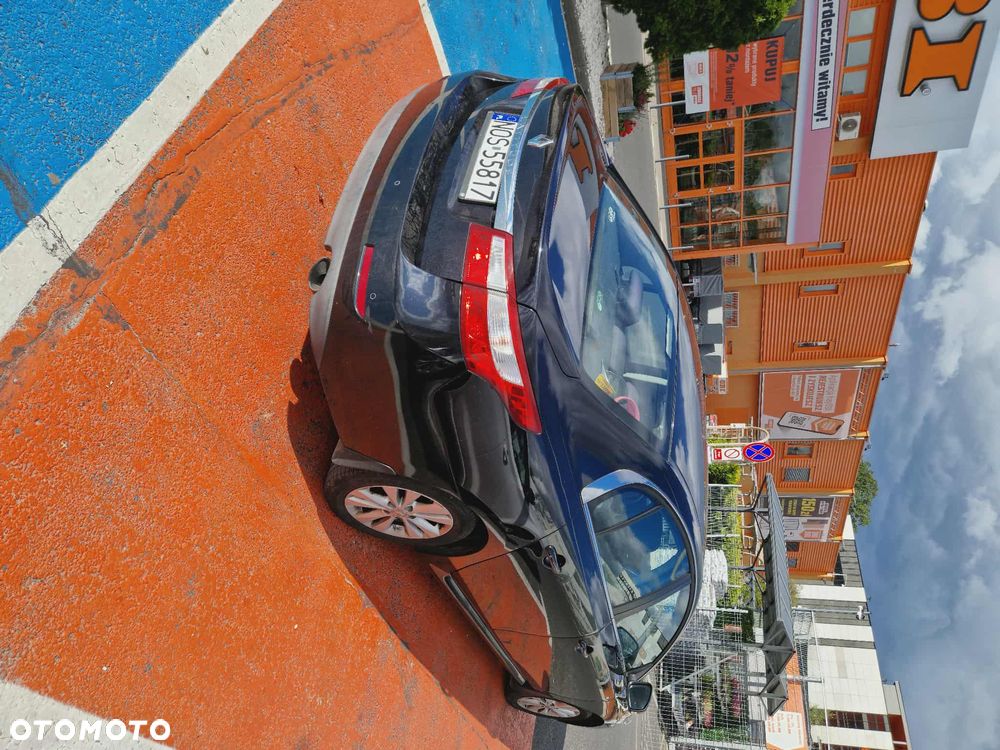 Renault Latitude 2.0 16V - 6