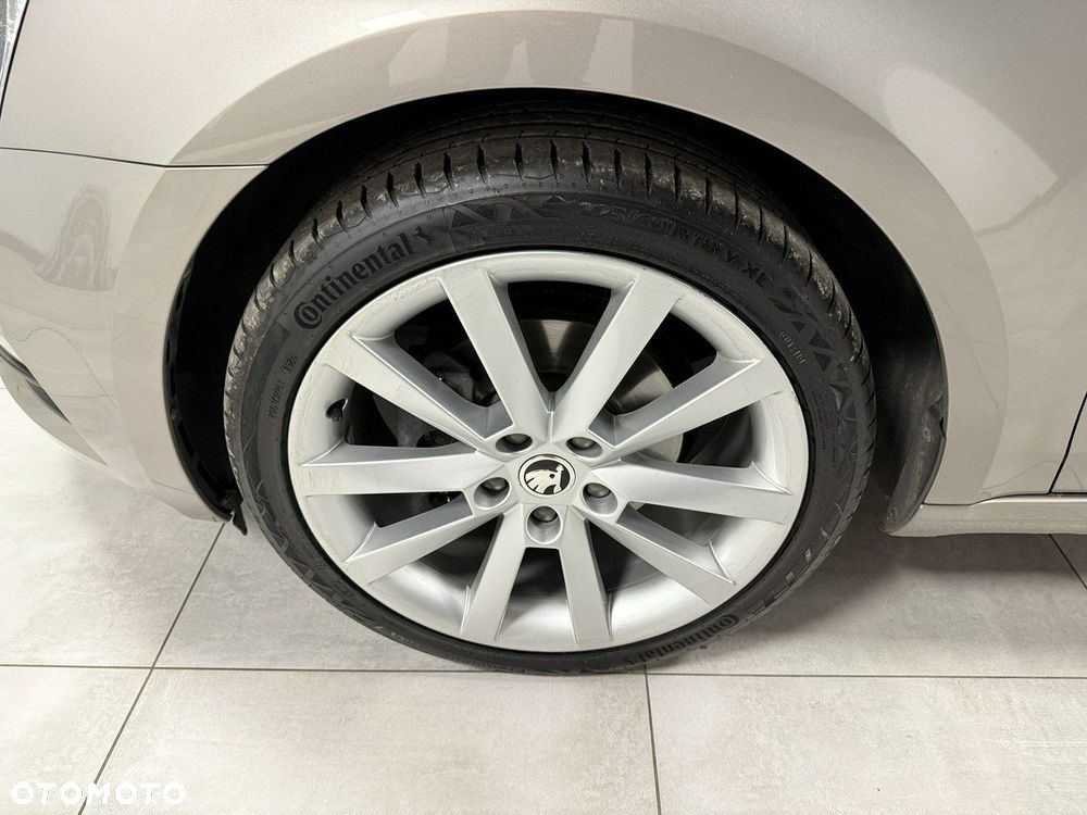 Skoda Octavia 2.0 TDI DSG Drive - 8