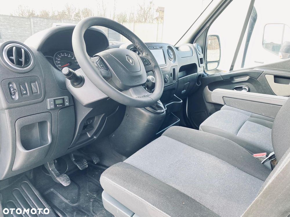 Renault Master - 10