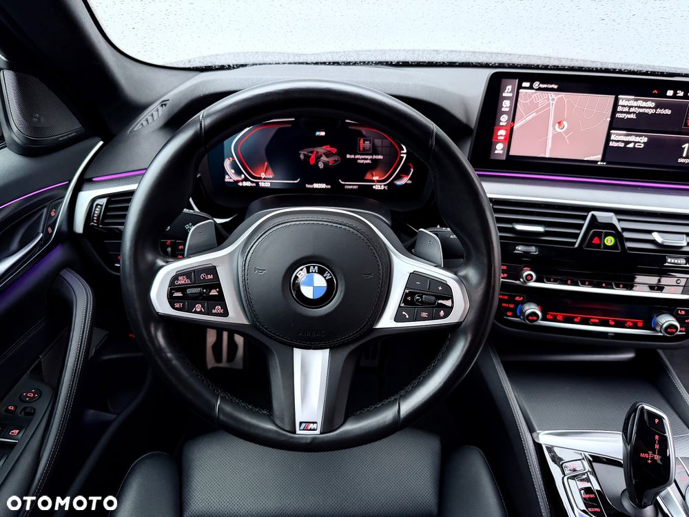 BMW Seria 5 530d mHEV M Sport sport - 18