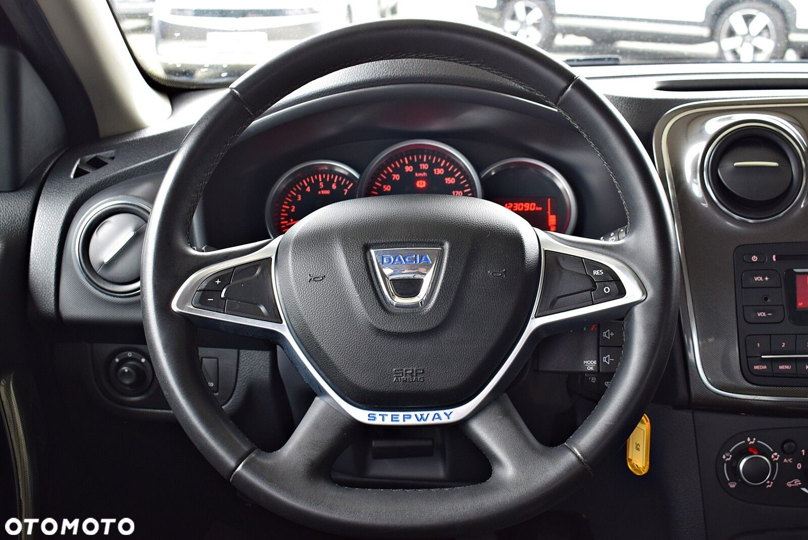 Dacia Sandero Stepway - 23