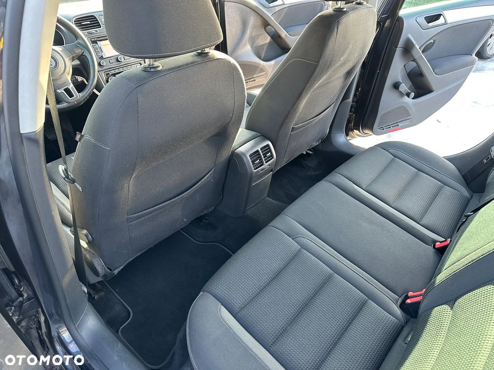 Volkswagen Golf 1.6 TDI DPF BlueMotion - 7