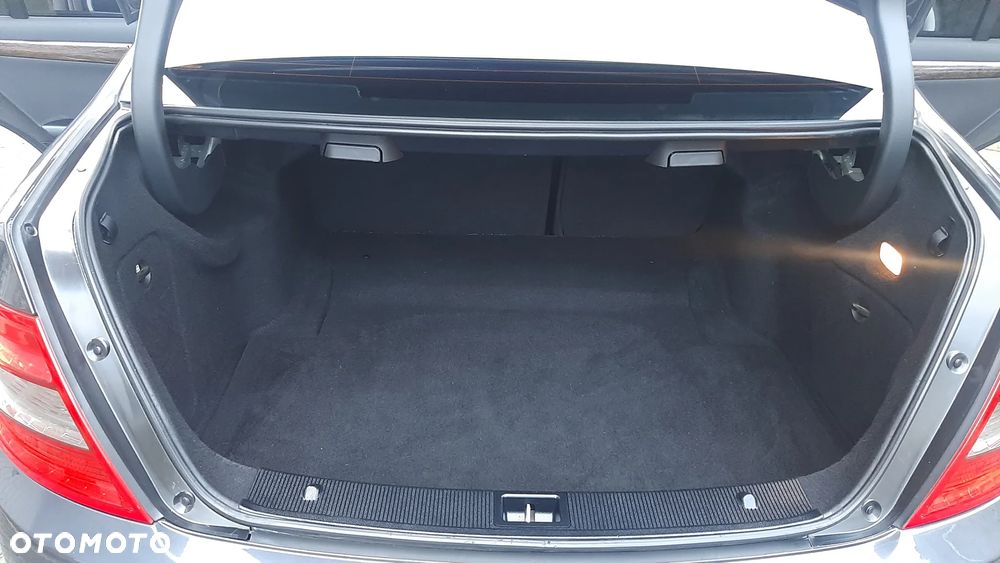 Mercedes-Benz Klasa C 200 Kompressor Elegance - 37