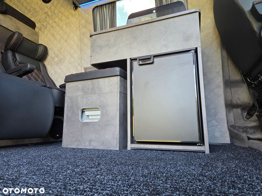 Iveco Daily 35S18 - 35