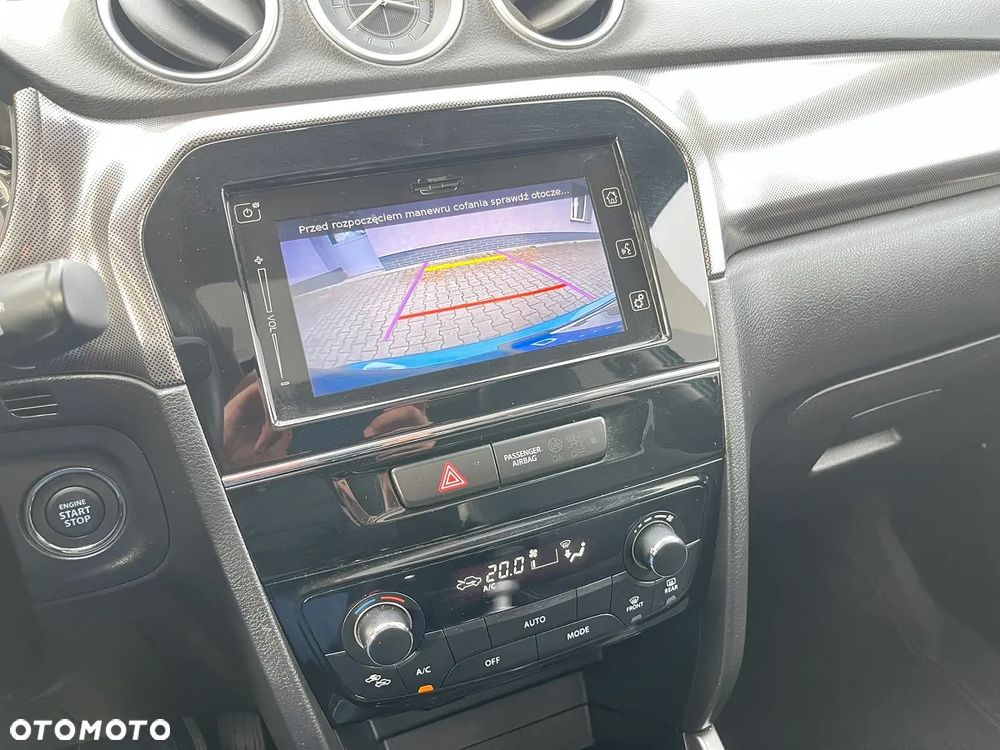 Suzuki Vitara 1.4 Boosterjet XLED Sun 4WD - 17