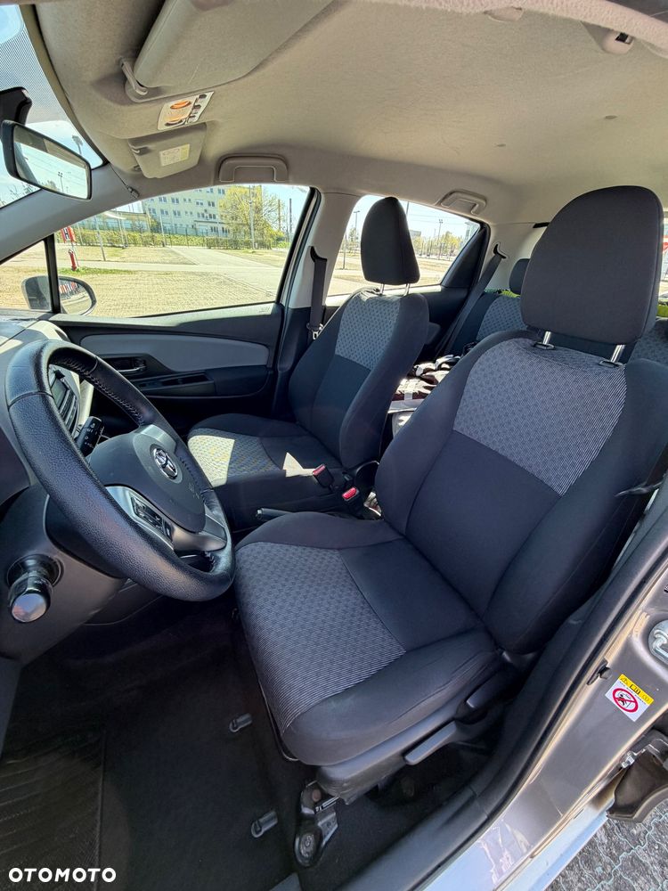 Toyota Yaris 1.0 Life - 12