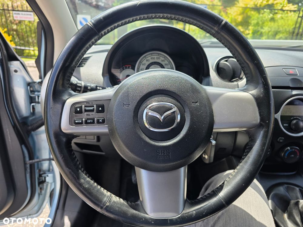 Mazda 2 1.3 Exclusive+ - 14