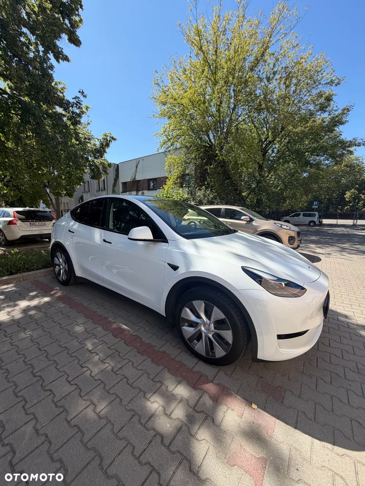 Tesla Model Y RWD - 1