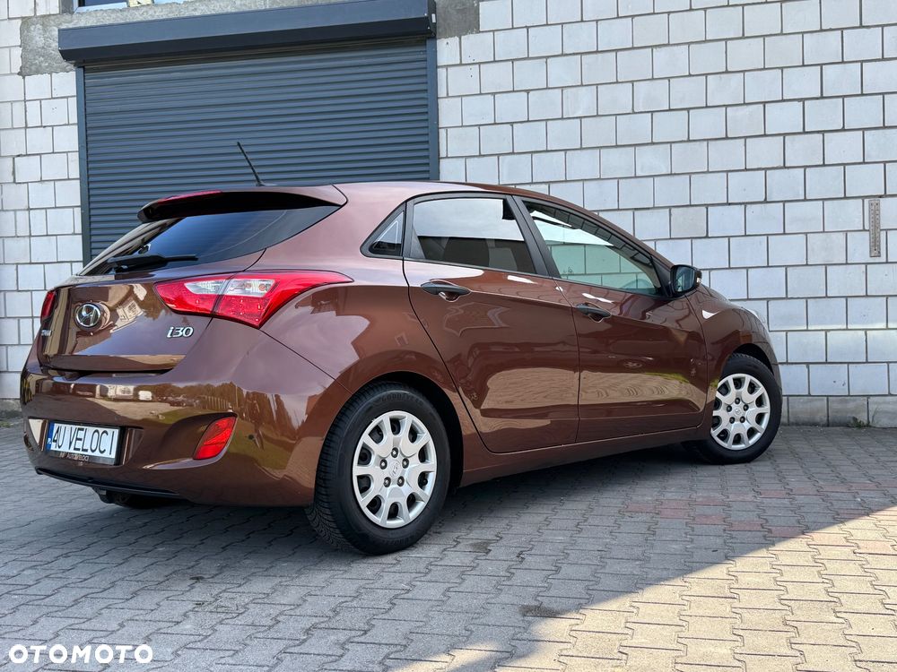 Hyundai i30 i30cw 1.4 Intro Edition - 17