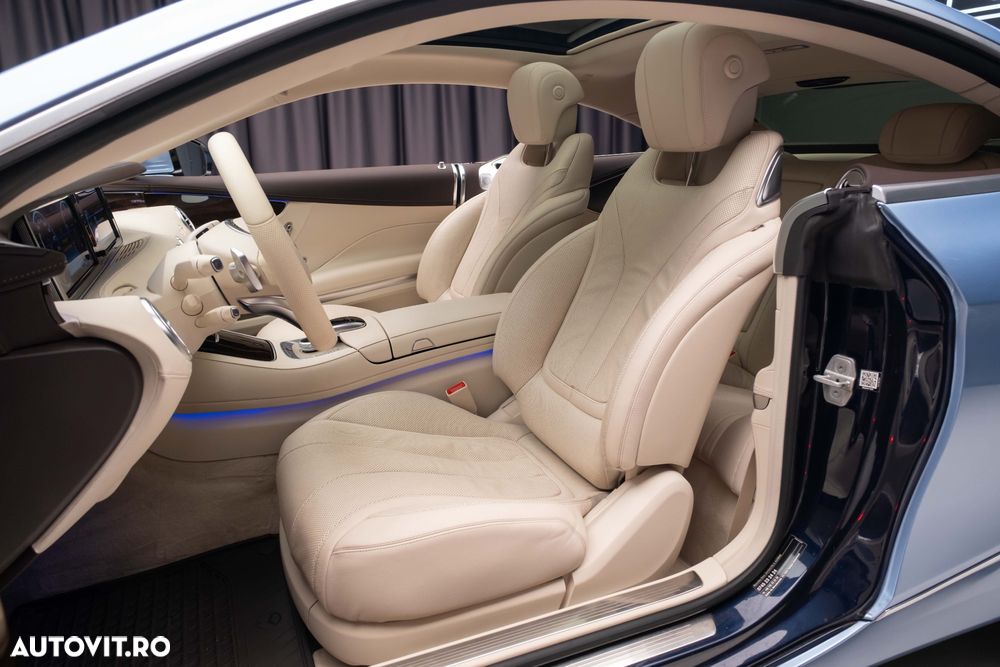Mercedes-Benz S 400 4MATIC Aut - 32