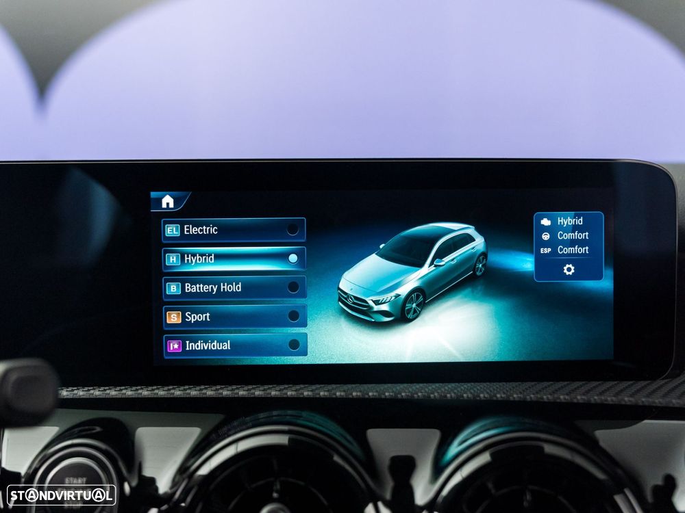 Mercedes-Benz A 250 e - 40