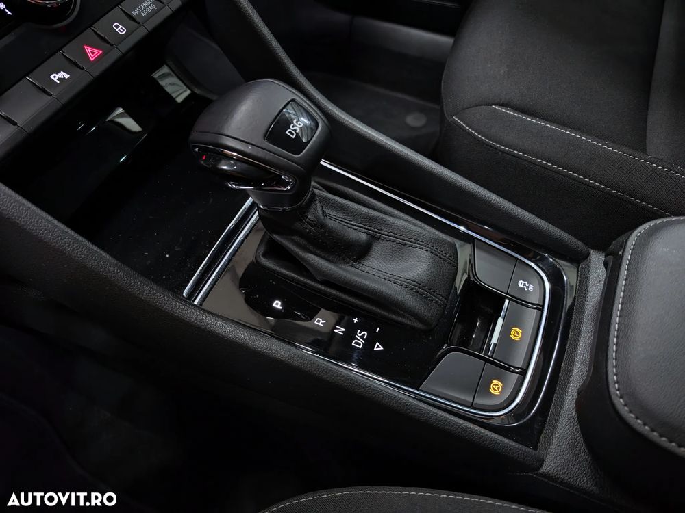 Skoda Karoq 2.0 TDI SCR DSG Ambition - 25