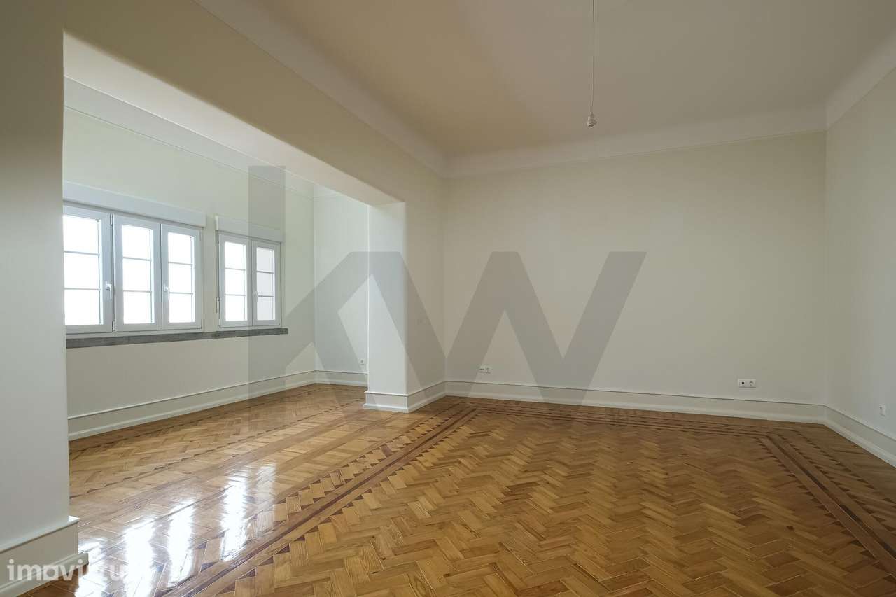 Apartamento T4 com 196 m2 junto ao Parque Eduardo VII - Grande imagem: 3/13