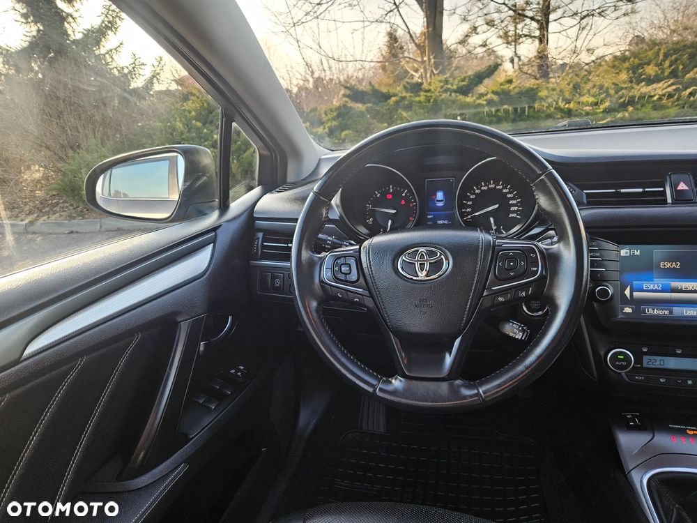 Toyota Avensis 2.0 D-4D Premium - 29