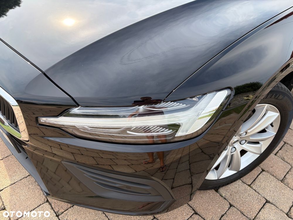 Volvo V60 B3 B Momentum Core - 8